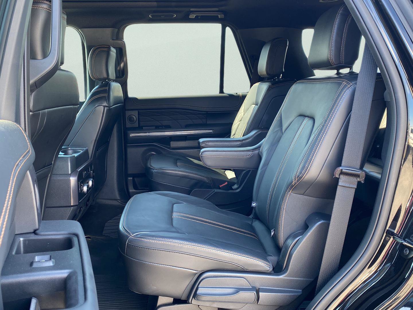 Used 2022 Ford Expedition Platinum RWD image 32