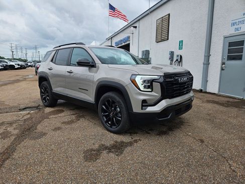 New 2026 GMC Terrain Elevation w/ Black Edition FWD image 8