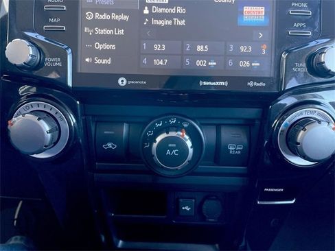 Used 2024 Toyota 4Runner TRD Off-Road Premium image 19