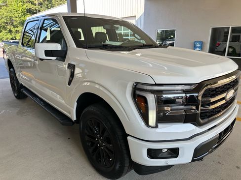 New 2026 Ford F150 Lariat w/ Equipment Group 501A Mid AWD/4WD image 9