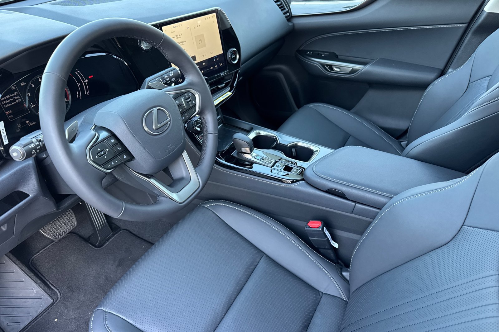 New 2026 Lexus NX 350 AWD w/ Accessory Package (Z1) image 7