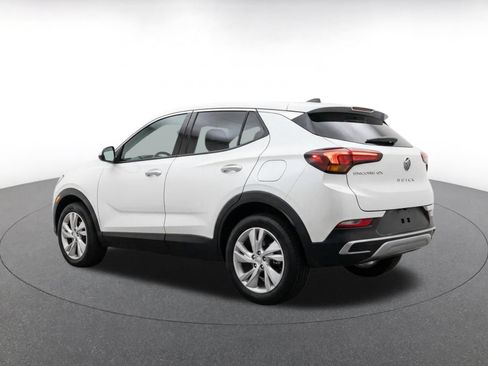 Used 2025 Buick Encore GX Preferred AWD/4WD image 7