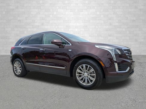 Used 2018 Cadillac XT5 Luxury w/ LPO, Wheel Lock Package AWD/4WD image 1