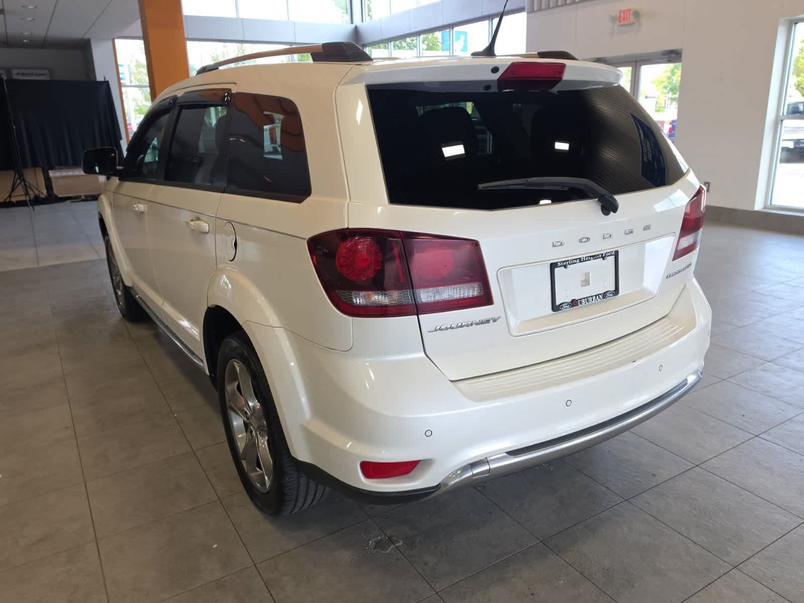 Used 2016 Dodge Journey Crossroad FWD image 10
