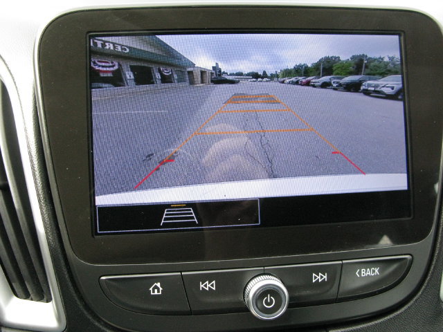 Used 2024 Chevrolet Malibu LT FWD image 18