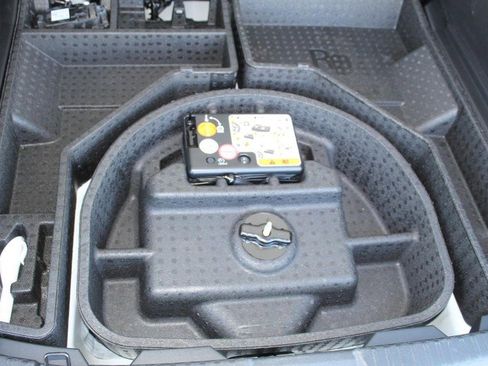 Used 2024 Ford Edge SEL image 13
