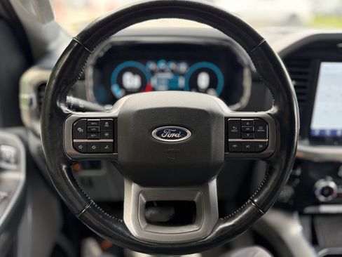 Used 2022 Ford F150 Lariat w/ Equipment Group 502A High AWD/4WD image 11