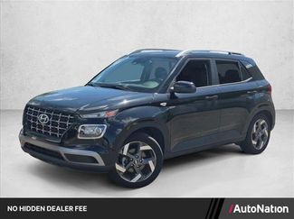 Used 2023 Hyundai Venue SEL FWD video 1