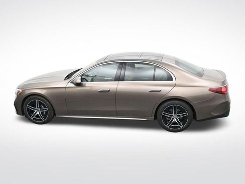 Used 2025 Mercedes-Benz E 350 Sedan image 30