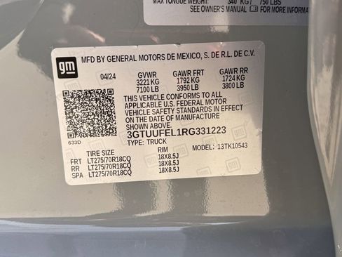 Used 2024 GMC Sierra 1500 AT4X image 32