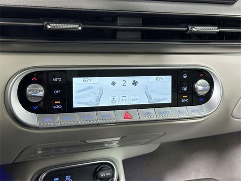 Used 2025 Genesis GV60 AWD image 28