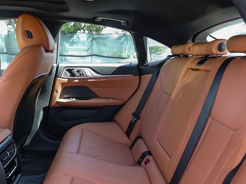 Used 2025 BMW i4 eDrive40 RWD image 19