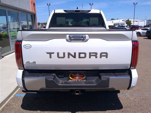 Used 2022 Toyota Tundra Capstone AWD/4WD image 22