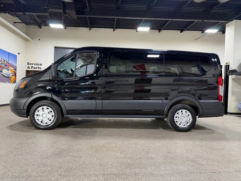 Used 2017 Ford Transit 150 XL image 8