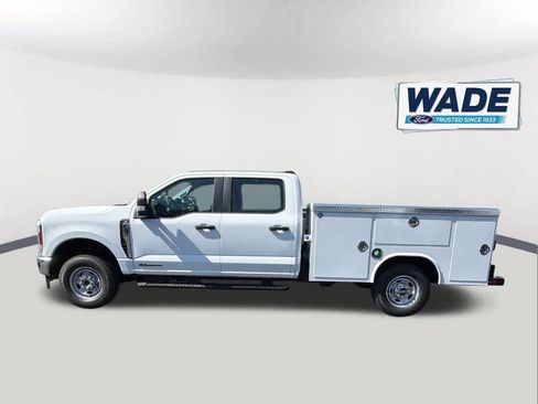 New 2026 Ford F250 XL w/ XL Chrome Package AWD/4WD image 8