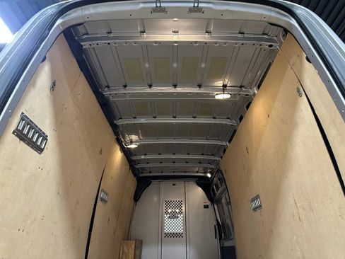 Used 2019 Mercedes-Benz Sprinter 4x4 170 image 27