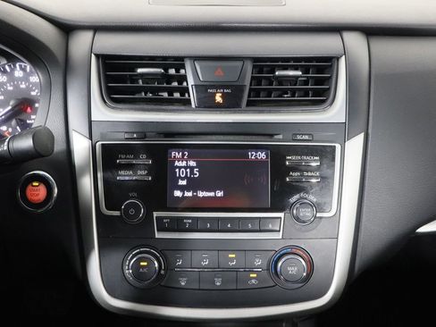 Used 2016 Nissan Altima 2.5 S w/ Power Driver Seat Package image 28