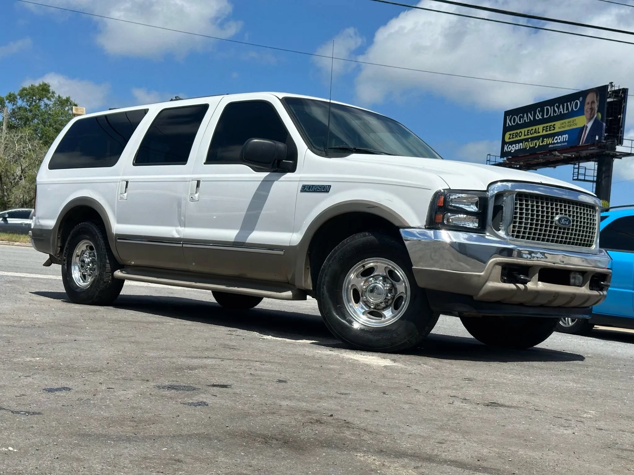 Used 2002 Ford Excursion Limited RWD image 6
