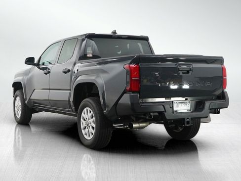 Used 2024 Toyota Tacoma SR RWD image 3