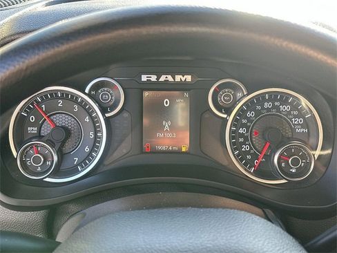 Used 2024 RAM 3500 Tradesman image 10