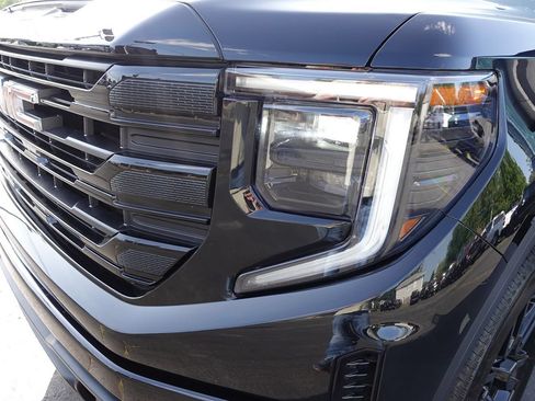 Used 2024 GMC Sierra 1500 Elevation AWD/4WD image 61