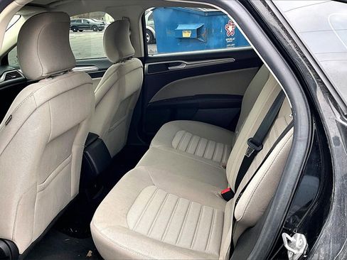 Used 2018 Ford Fusion S image 12