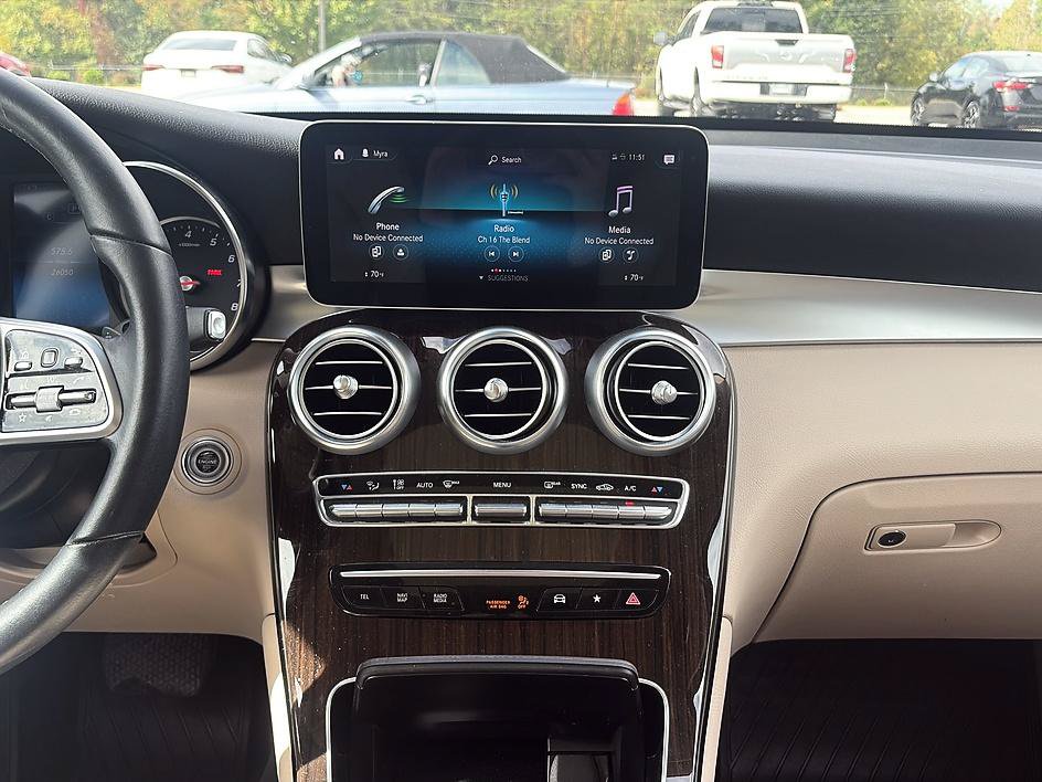 Used 2022 Mercedes-Benz GLC 300 image 32