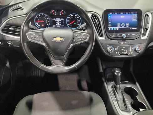Used 2020 Chevrolet Malibu RS image 22