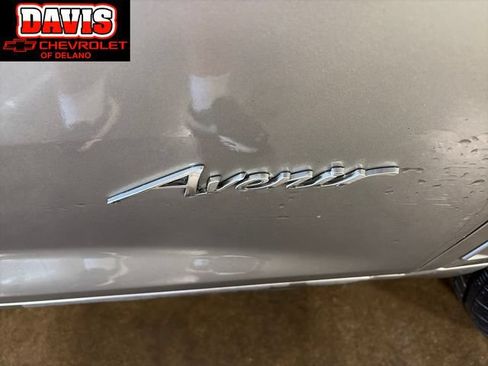 Used 2026 Buick Enclave Avenir w/ Super Cruise Package AWD/4WD image 24
