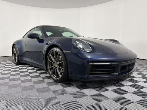 Used 2022 Porsche 911 Carrera RWD image 7
