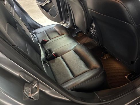 Used 2018 Mercedes-Benz GLA 250 4MATIC image 24