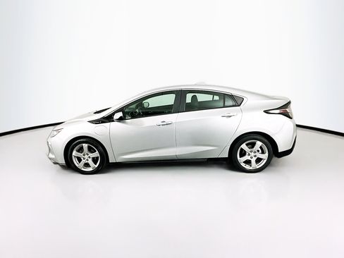 Used 2018 Chevrolet Volt LT image 4