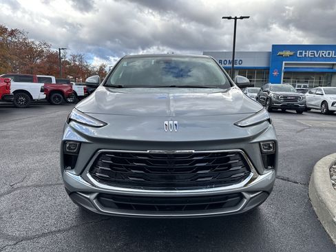 New 2026 Buick Encore GX Preferred image 2