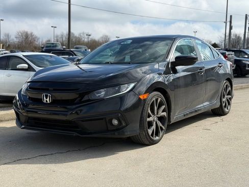 Used 2020 Honda Civic Sport image 2