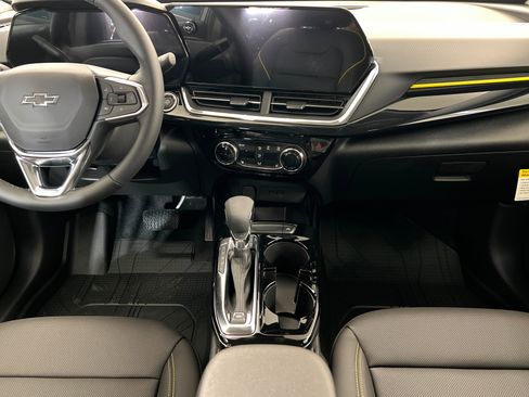 New 2026 Chevrolet Trax ACTIV w/ Driver Confidence Package FWD image 14