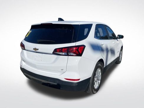 Used 2023 Chevrolet Equinox LT image 5