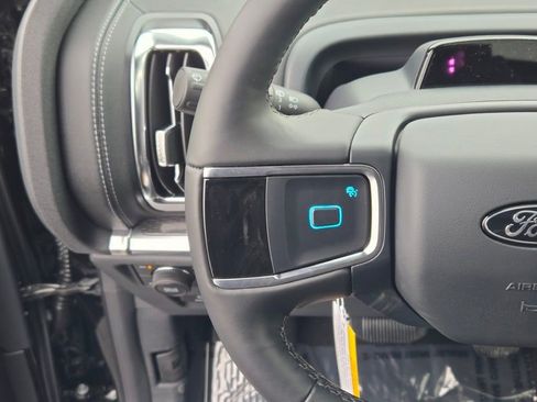 New 2026 Ford Expedition Platinum w/ Stealth Appearance Package image 32