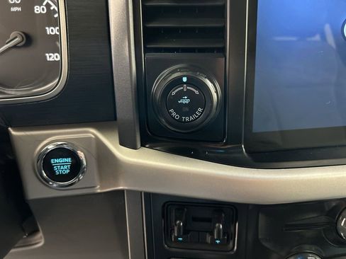 Certified 2021 Ford F150 XLT w/ Equipment Group 302A High image 18