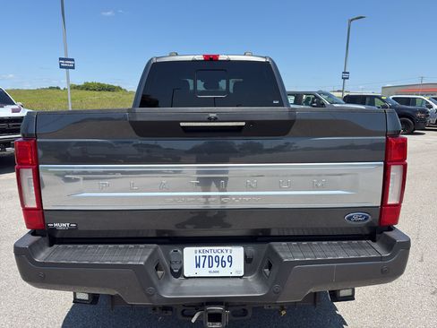 Used 2020 Ford F350 Platinum AWD/4WD image 6