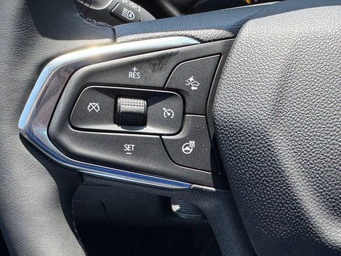 New 2026 Chevrolet Trax LT w/ Midnight Edition FWD image 21
