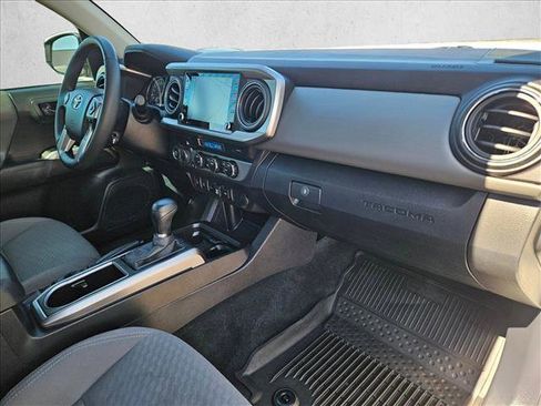 Used 2023 Toyota Tacoma SR5 AWD/4WD image 21