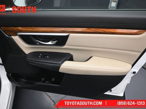 Used 2019 Honda CR-V Touring image 35