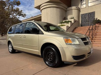 Used 2010 Dodge Grand Caravan SE w/ Climate Group