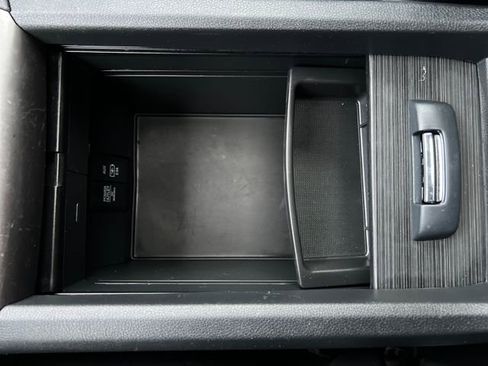 Used 2022 Honda Pilot Special Edition image 26