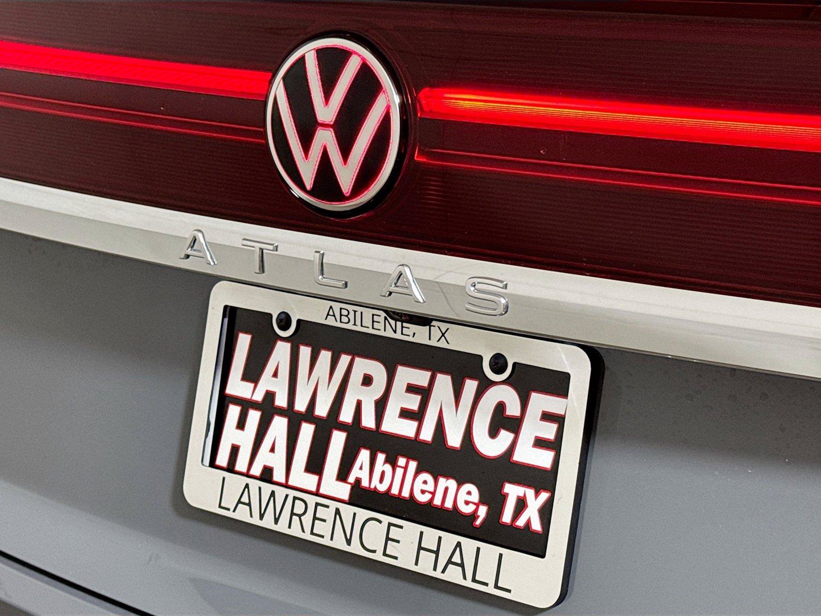 New 2026 Volkswagen Atlas Cross Sport SE FWD image 18