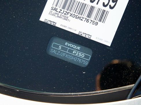 Used 2025 Land Rover Range Rover Evoque S image 32