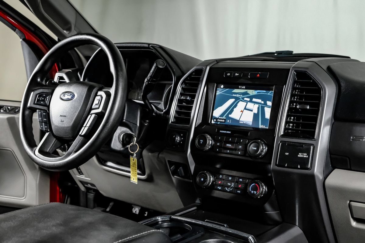 Used 2019 Ford F250 XLT w/ XLT Premium Package AWD/4WD image 22