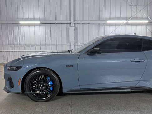 Used 2024 Ford Mustang GT Premium w/ GT Performance Package RWD image 15