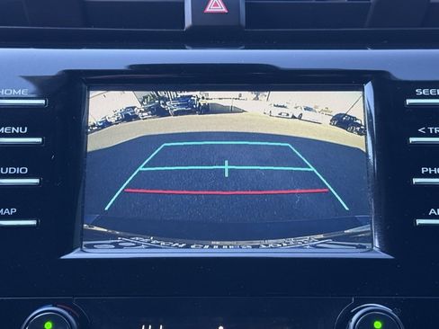 Used 2019 Toyota Camry SE image 28