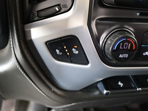 Used 2018 GMC Sierra 1500 SLT w/ SLT Premium Package AWD/4WD image 7